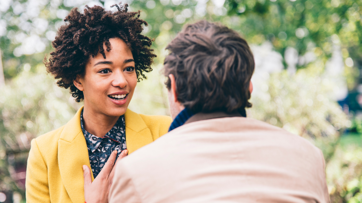 Accueillir les compliments et les critiques constructives : un art qui s'apprend 